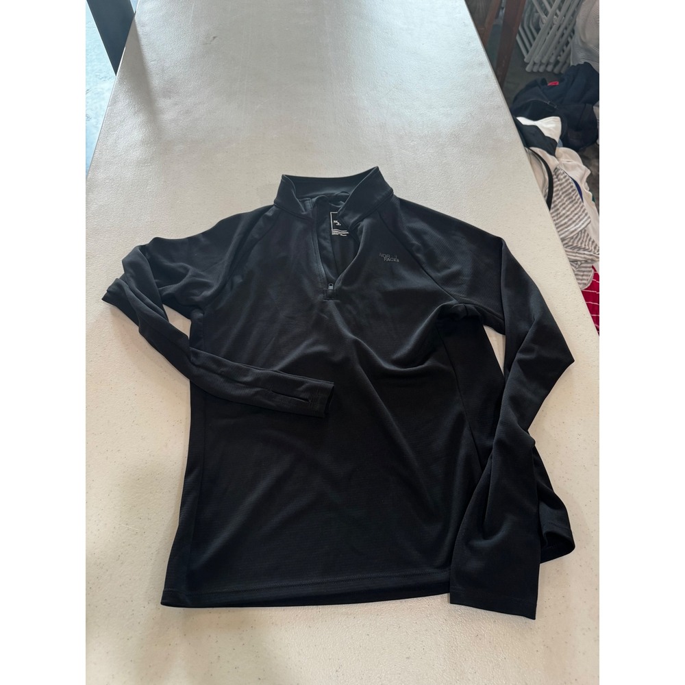 The North Face Womens XS Black Quarter Zip Long Sleeve Pullover‎ Thumbhole Top